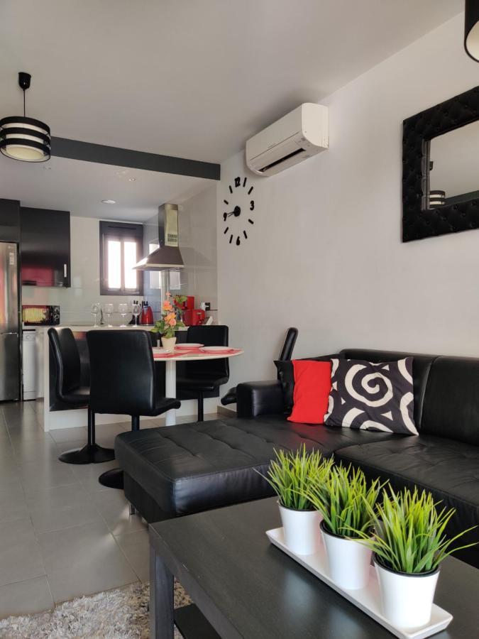 Oasis Beach Apartments Аліканте Екстер'єр фото